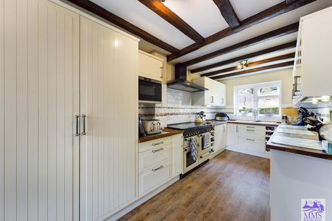 7 Merryfields, Strood, Rochester, ME2 3ND