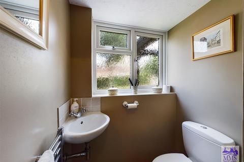 7 Merryfields, Strood, Rochester, ME2 3ND