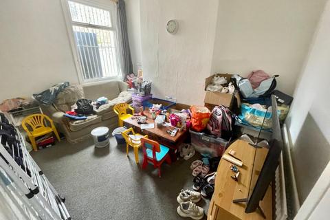 4 Falkland Street, Middlesbrough, TS1 4JH