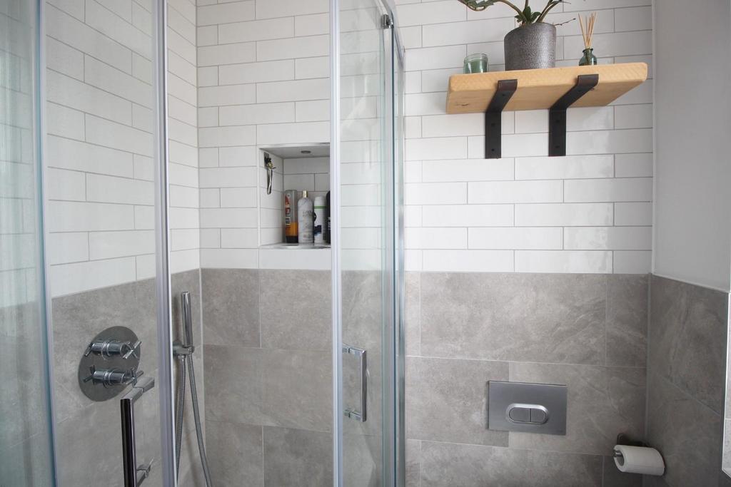 En suite.JPG
