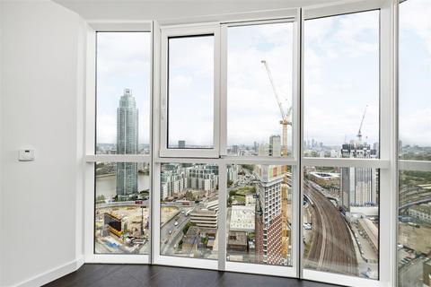 2 bedroom flat for sale, Sky Gardens, 155 Wandsworth Road, Vauxhall, London, SW8