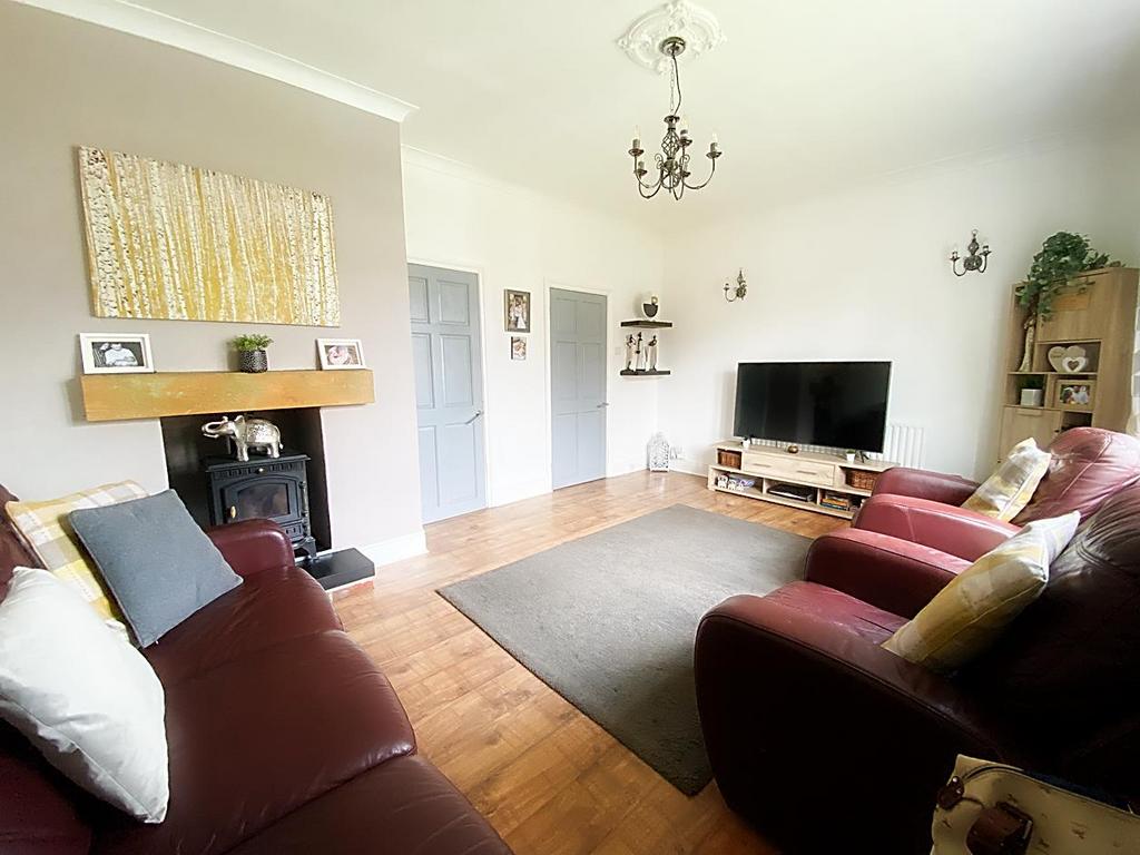Rosewood Crescent, Walkerville 4 bed semidetached house £239,950
