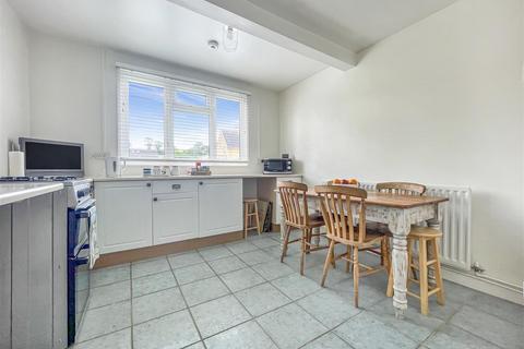 10 Catbrook, Chipping Campden, GL55 6DF