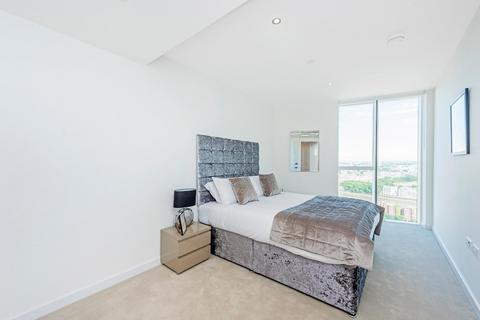 1 bedroom flat for sale - Sky Gardens,155 Wandsworth Road, Vauxhall, London, SW8