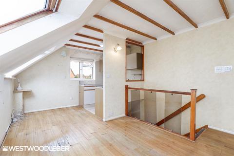 54 Cassandra Gate, Cheshunt, Waltham Cross, EN8 0XE