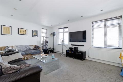 1 bedroom flat for sale, South Street, Lancing