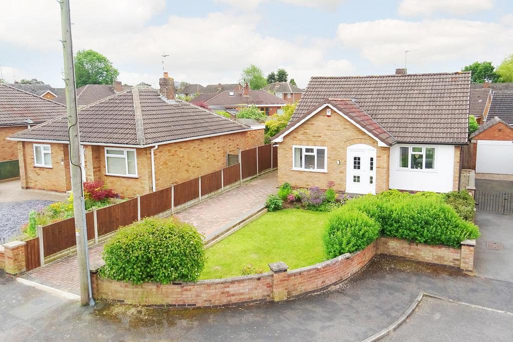Meriton Road, Lutterworth 3 bed detached bungalow for sale £339,950
