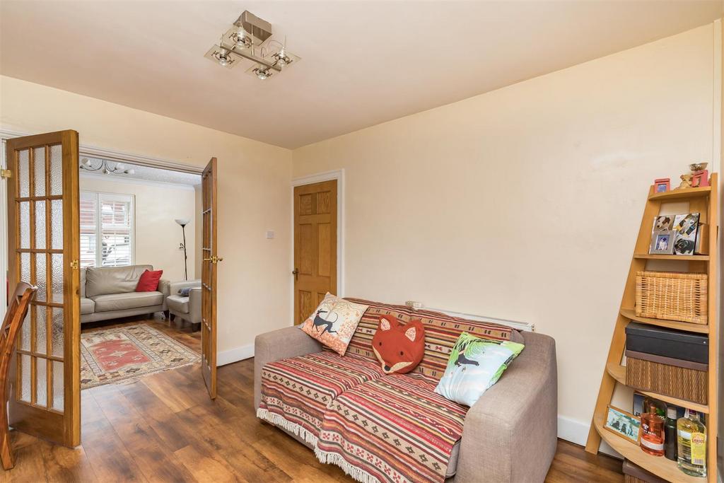 Living/Dining Area