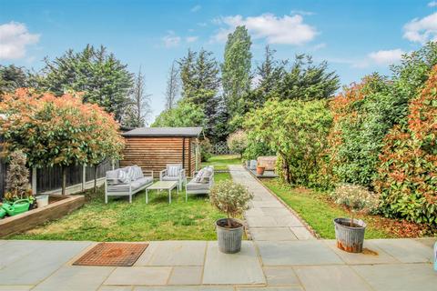 69 Church Road, Bulphan, Upminster, RM14 3RT