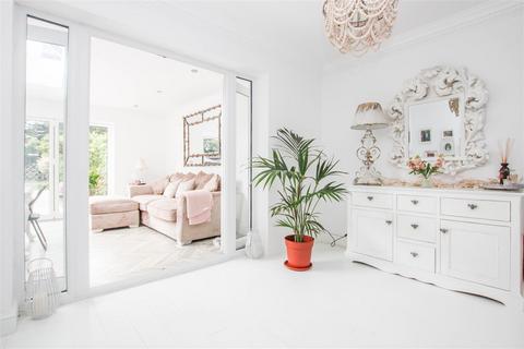69 Church Road, Bulphan, Upminster, RM14 3RT