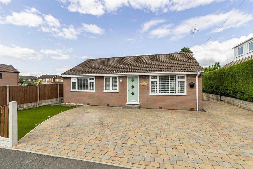 Elvaston Road, North Wingfield, Chesterfield 3 bed detached bungalow