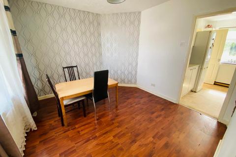 97 Wheatfield Road, Northampton, NN3 2ND