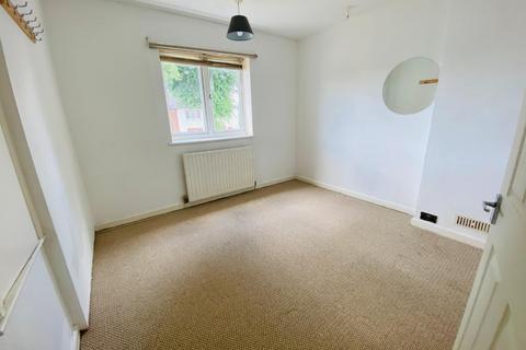 97 Wheatfield Road, Northampton, NN3 2ND