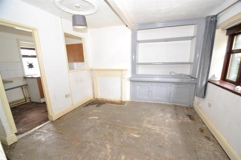 43 Back Lane, Queensbury, Bradford, BD13 1HB