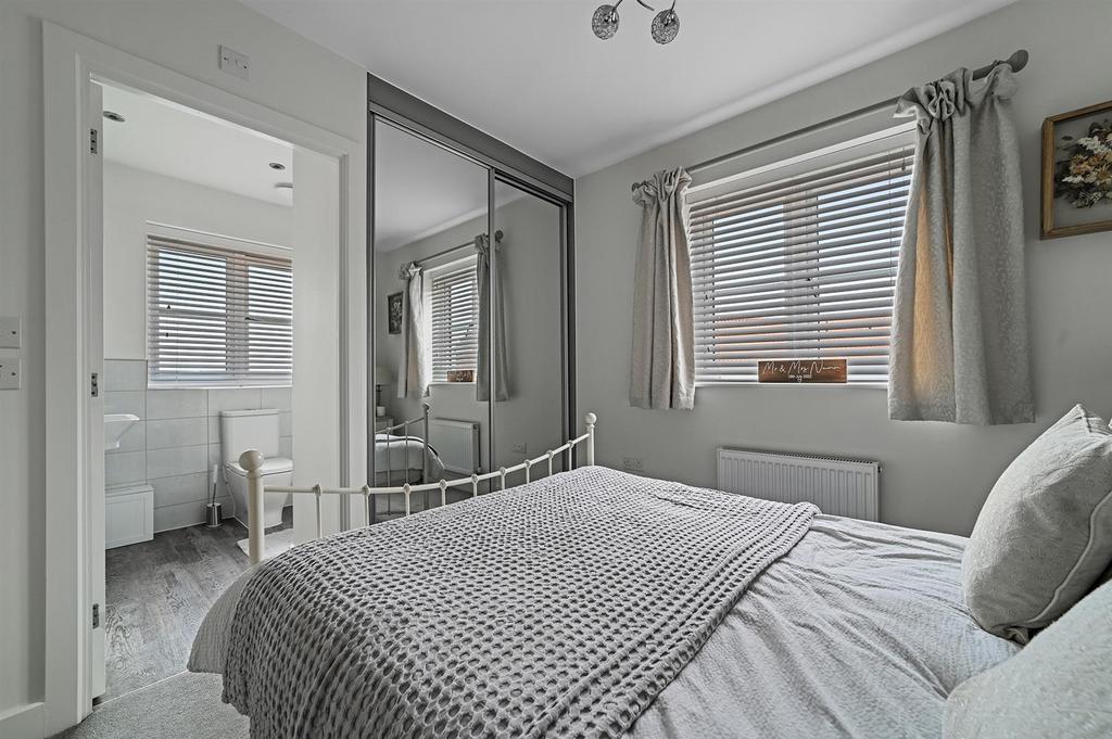 PT-Sheridans-10 Redwood Drive-17.jpg