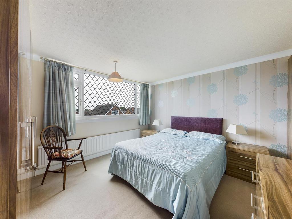 Bedroom: