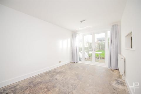 31 Moorgate Drive, Astley, Manchester, M29 7DG