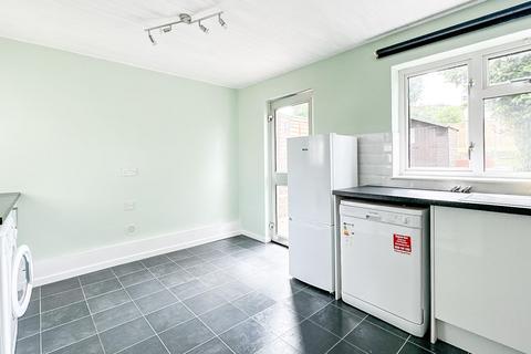 123 Marksbury Road, Bristol, BS3 5LA