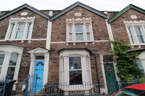 18 Eve Road, Bristol, BS5 0JX
