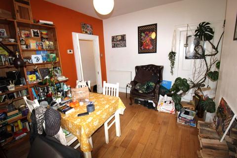18 Eve Road, Bristol, BS5 0JX