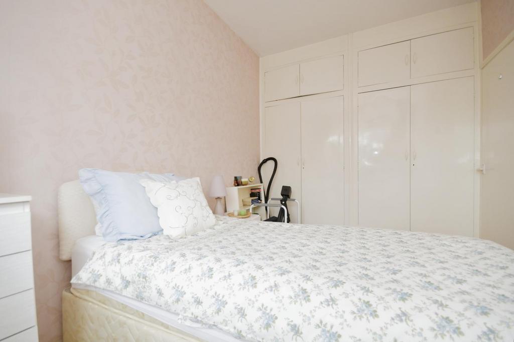 Bedroom no.2