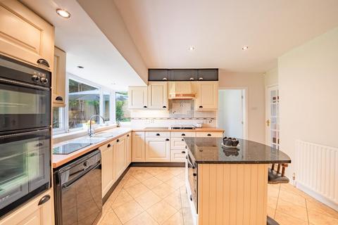 34 Mendip Crescent, Chesterfield, S40 4PR