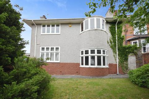 39 Ashgate Road, Chesterfield, S40 4AG