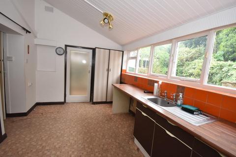 39 Ashgate Road, Chesterfield, S40 4AG