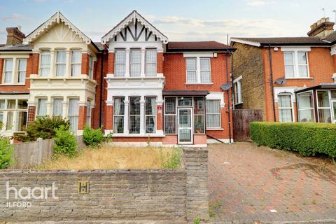 4 bedroom semi-detached house for sale, Seymour Gardens, Ilford