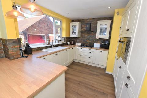 3 bedroom semi-detached house for sale, Hoylake Road, Moreton, Wirral, CH46