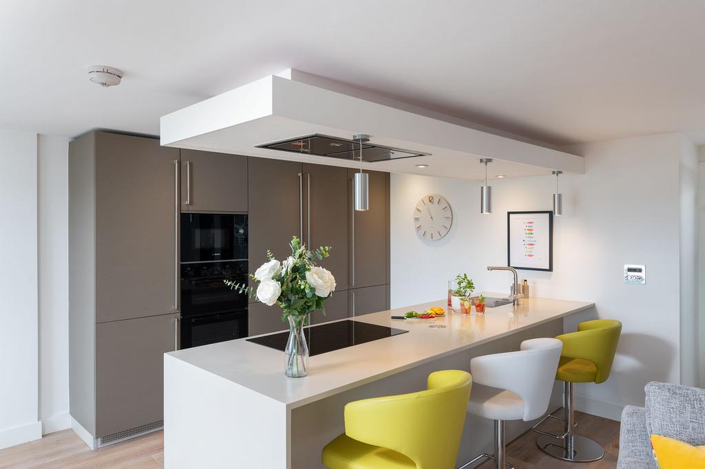 4 Sails, Dartmouth, Kitchen Area