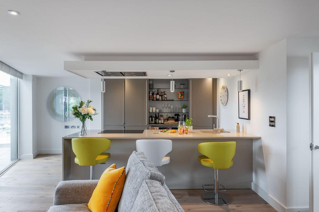 4 Sails, Dartmouth, Kitchen Area