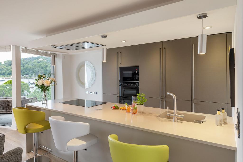 4 Sails, Dartmouth, Kitchen Area