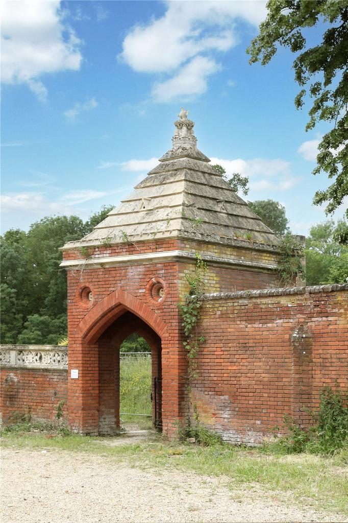 Bulstrode Park