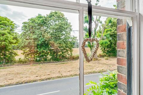 1, Curtain Pond Cottages Downside Road, Downside, Cobham, KT11 3LZ