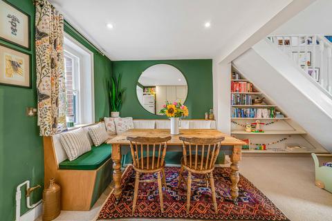1, Curtain Pond Cottages Downside Road, Downside, Cobham, KT11 3LZ
