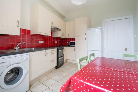 25/3 Eyre Place, Edinburgh, EH3 5EX