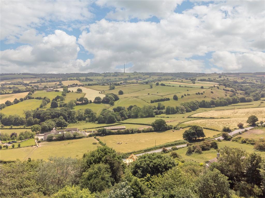 Foxroyd Lane, Thornhill, Dewsbury, WF12 3 bed detached house £375,000