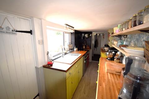 3 bedroom semi-detached house for sale, Croft Lane, Croft PE24