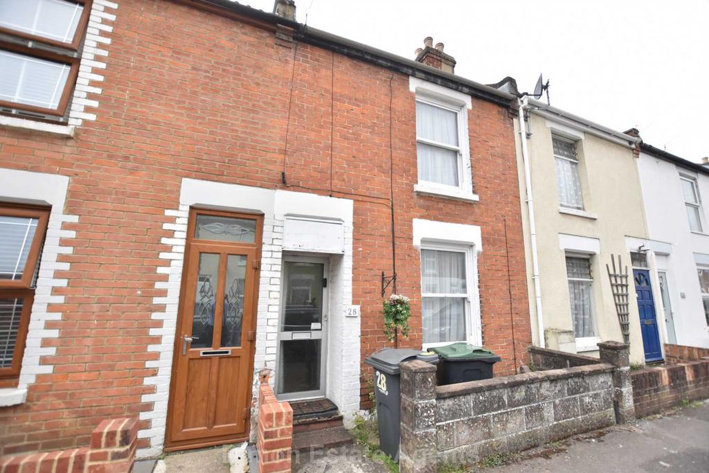 Pelham Road, Gosport 2 bed terraced house for sale £210,000