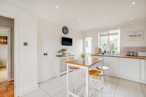 36 Worple Avenue, Isleworth, TW7 7JG