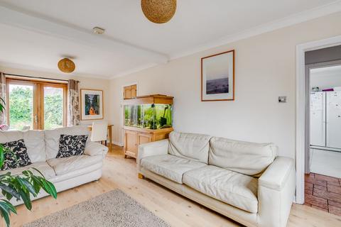 36 Worple Avenue, Isleworth, TW7 7JG