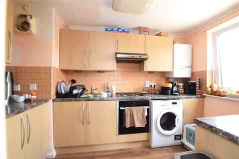 12, Victoria House Durham Avenue, Romford, RM2 6JL