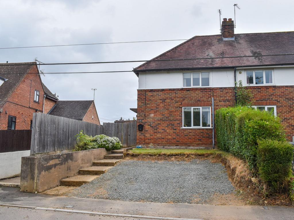 Bengal Lane, Greens Norton, NN12 3 bed end of terrace house for sale