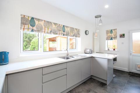 45 Barry Drive, Kirby Muxloe, Leicester, LE9 2HH