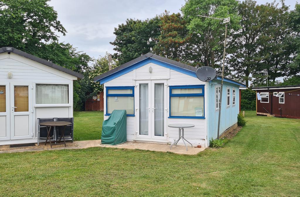 Links Road, Mundesley 2 bed chalet for sale £37,500