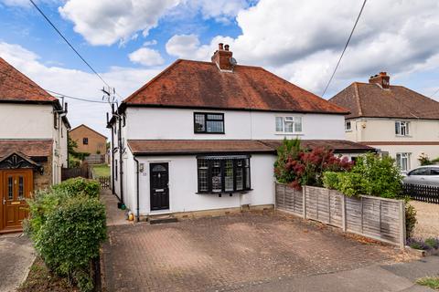 3 bedroom semi-detached house for sale - Carters Lane, Epping Green
