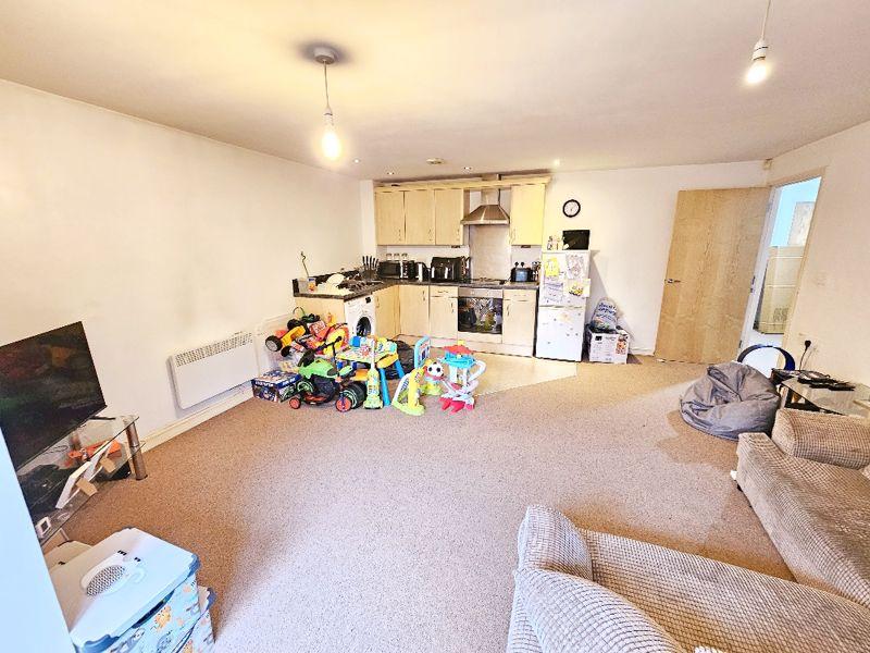 Urban Gate, Streetly Road, Erdington, Birmingham, B23 7BA 2 bed