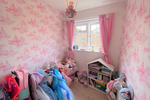 19 Bishop Hannon Drive, Cardiff, CF5 3QQ