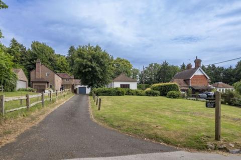 3 bedroom bungalow for sale - Lewes Road, Little Horsted